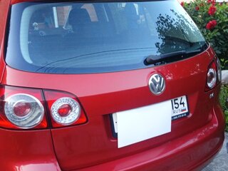 2011 Volkswagen Golf Plus II, красный, 650000 рублей, вид 4