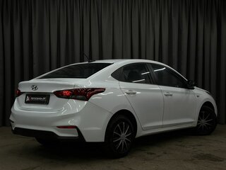2018 Hyundai Solaris II, белый, 799777 рублей, вид 2