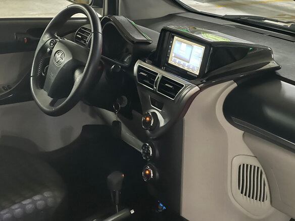 2012 Scion iQ, зелёный, 1500000 рублей - вид 12