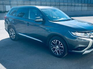 2015 Mitsubishi Outlander III Рестайлинг 2, серый, 1500000 рублей, вид 1