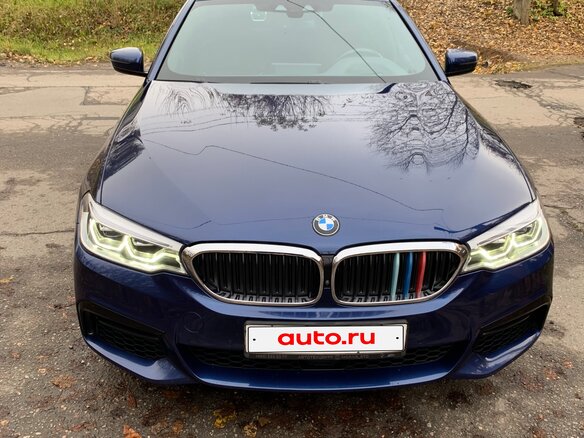 2020 BMW 5 серии 520d xDrive VII (G30/G31/G38), синий, 5200000 рублей - вид 3