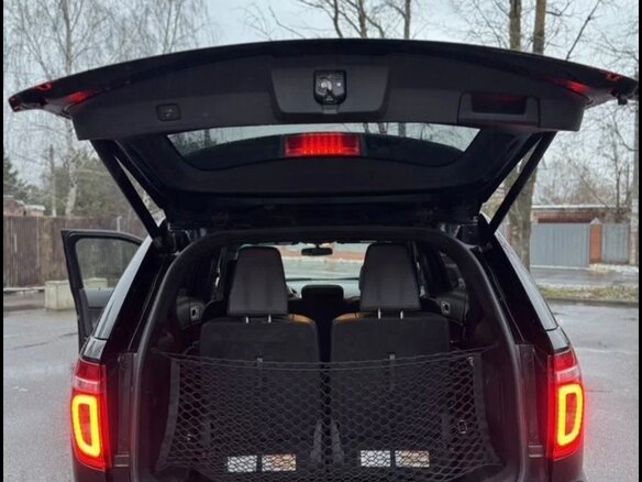 2011 Ford Explorer V, чёрный - вид 12