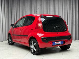 2008 Peugeot 107 I, красный, 469000 рублей, вид 4