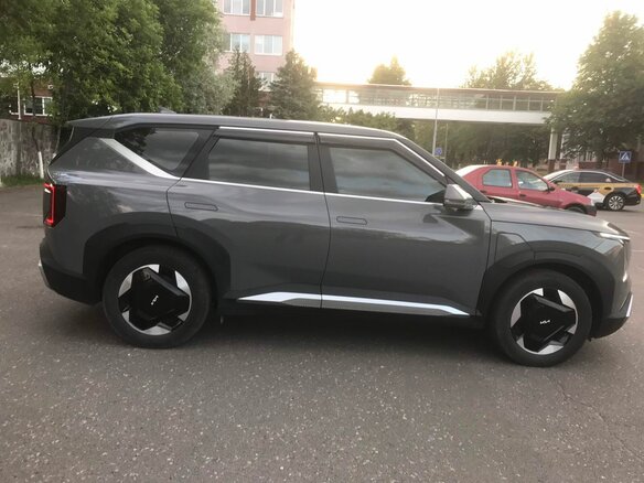 2025 Kia EV5 64.2 kWh, серый, 3000000 рублей - вид 12