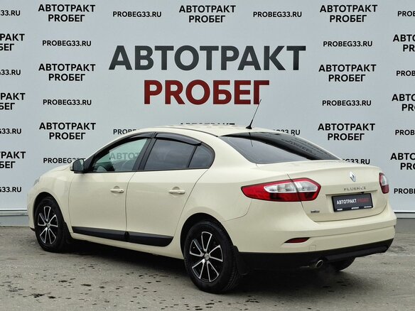 2013 Renault Fluence I, бежевый, 657000 рублей - вид 6