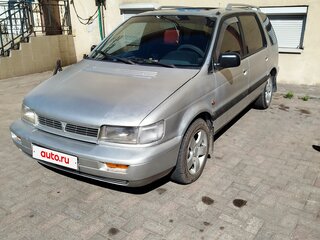 1993 Mitsubishi Space Wagon II, серебристый, 250000 рублей, вид 4