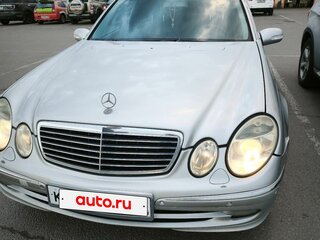 2003 Mercedes-Benz E-Класс 200 III (W211, S211), серый, 900000 рублей, вид 1