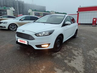 2016 Ford Focus III Рестайлинг, белый, 930000 рублей, вид 1