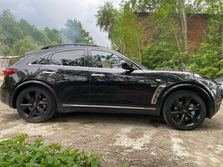 2015 Infiniti QX70, чёрный, 2150000 рублей, вид 3