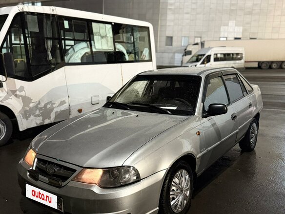 2010 Daewoo Nexia I Рестайлинг, серебристый, 165000 рублей - вид 1