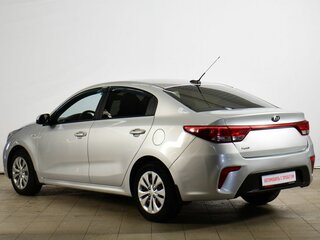2019 Kia Rio IV, серебристый, 1169000 рублей, вид 2