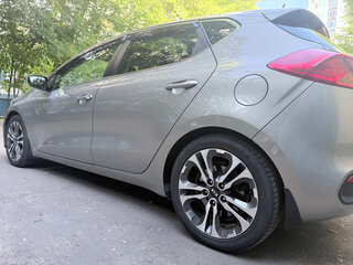 2014 Kia Ceed II, серебристый, 1300000 рублей, вид 5