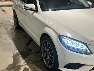 2019 Mercedes-Benz C-Класс 200 IV (W205) Рестайлинг, белый, 2800000 рублей, вид 1