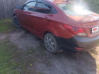 2011 Hyundai Solaris I, красный, 630000 рублей, вид 4