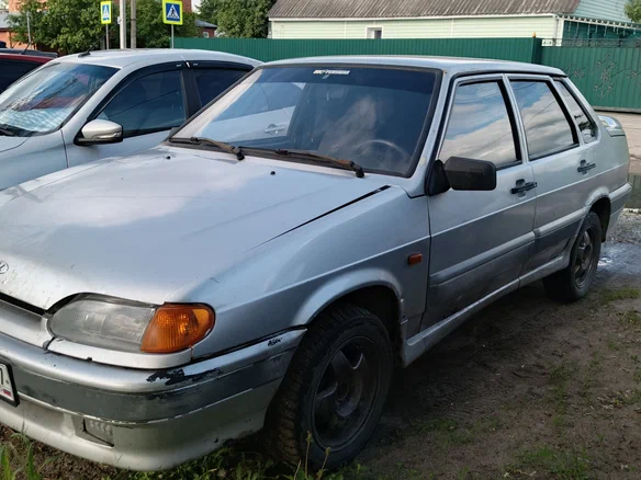 2005 Lada (ВАЗ) 2115, серебристый, 30000 рублей