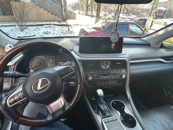 2020 Lexus RX 300 IV Рестайлинг, белый, 4850000 рублей - вид 9