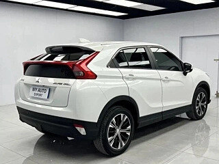 2022 Mitsubishi Eclipse Cross I, белый, 1900000 рублей, вид 3