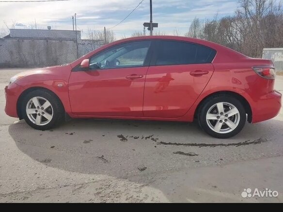 2011 Mazda 3 II (BL) Рестайлинг, красный, 800000 рублей - вид 8