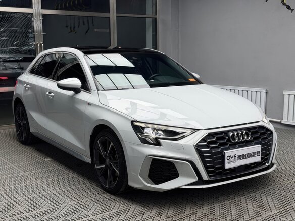 2021 Audi A3 Sportback 35 TFSI IV (8Y), белый, 2432923 рублей - вид 1