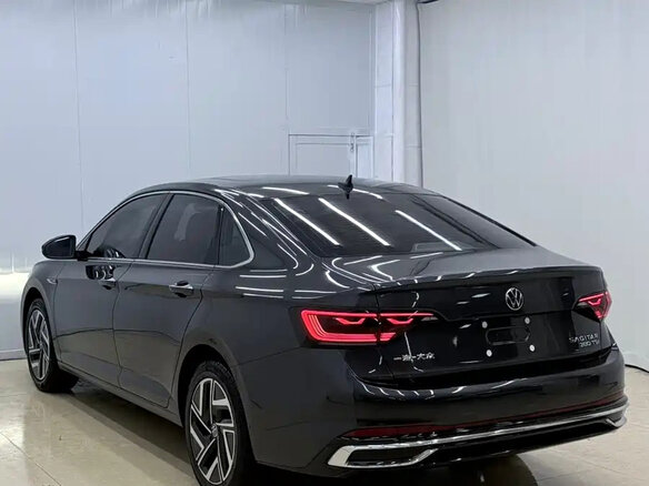 2023 Volkswagen Sagitar III Рестайлинг, чёрный - вид 5