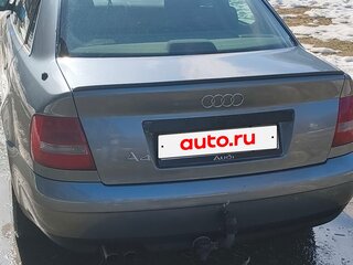 1999 Audi A4 I (B5) Рестайлинг, серый, 450000 рублей, вид 4