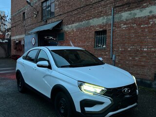 2023 Lada (ВАЗ) Vesta Cross I Рестайлинг (NG), белый, 1550000 рублей, вид 2