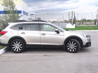 2017 Subaru Outback V, бежевый, 2460000 рублей, вид 4