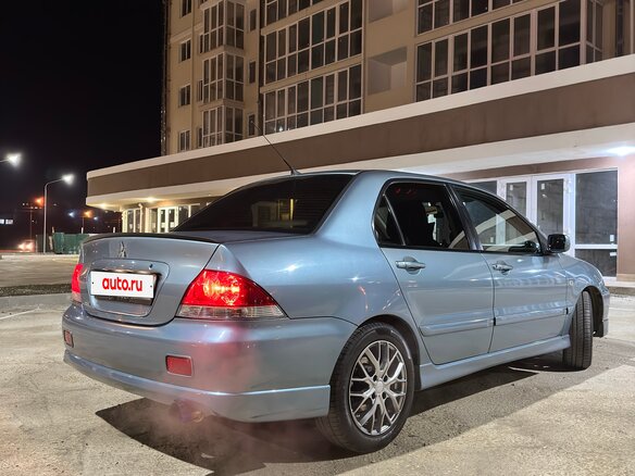 2006 Mitsubishi Lancer IX, серый, 700000 рублей - вид 2
