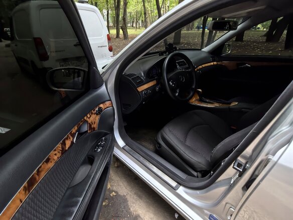 2002 Mercedes-Benz E-Класс 320 III (W211, S211), серый, 1000000 рублей - вид 8