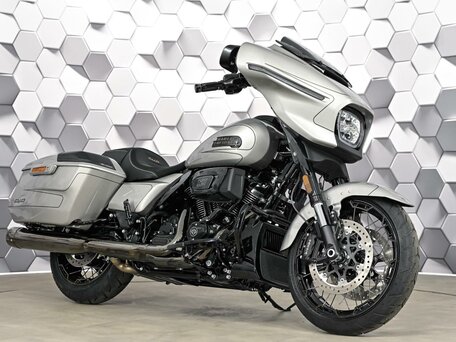 2023 Harley-Davidson CVO Street Glide, серый, 3899000 рублей, вид 1