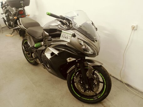2017 Kawasaki Ninja 400, серый, 460000 рублей, вид 1