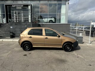 2001 Skoda Fabia I, бежевый, 230000 рублей, вид 4