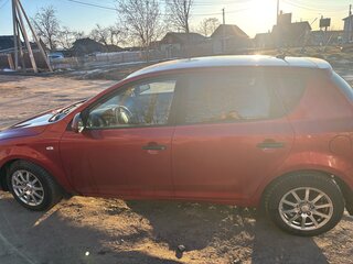 2008 Kia Ceed I, красный, 350000 рублей, вид 4