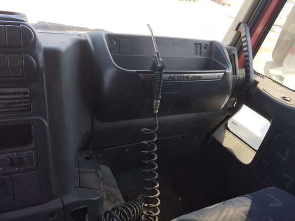 2012 Iveco Trakker, красный, 1500000 рублей - вид 12