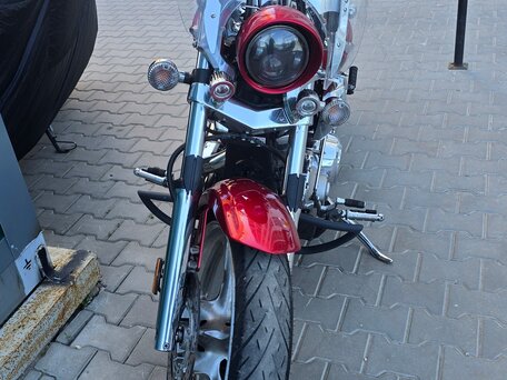 2009 Yamaha XV 1900, красный, 780000 рублей, вид 1