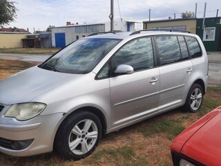 2007 Volkswagen Touran I Рестайлинг, серебристый, 350000 рублей, вид 4