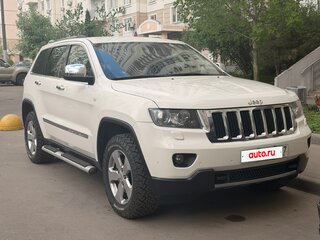 2011 Jeep Grand Cherokee IV (WK2), белый, 1550000 рублей, вид 3