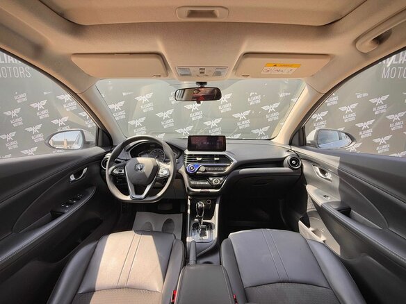 2023 Changan Alsvin, серебристый, 899000 рублей - вид 12