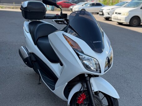 2015 Honda Forza, белый, 367000 рублей, вид 2