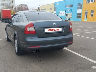 2012 Skoda Octavia II (A5) Рестайлинг, серый, 700000 рублей, вид 5