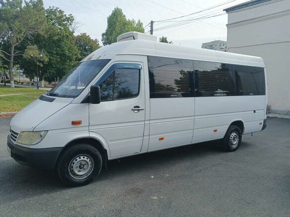2003 Mercedes-Benz Sprinter, белый, 1400000 рублей