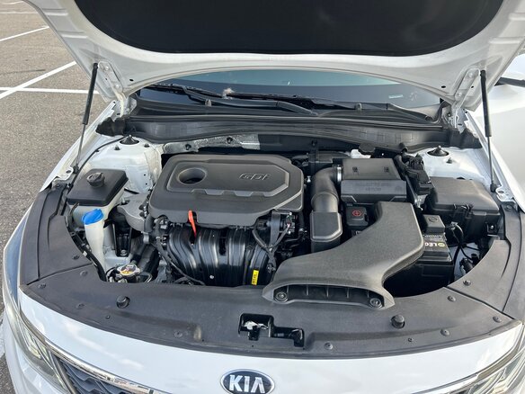 2019 Kia Optima IV Рестайлинг, белый, 1500000 рублей - вид 18