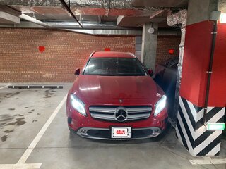 2016 Mercedes-Benz GLA 180 I (X156), красный, 1640000 рублей, вид 1