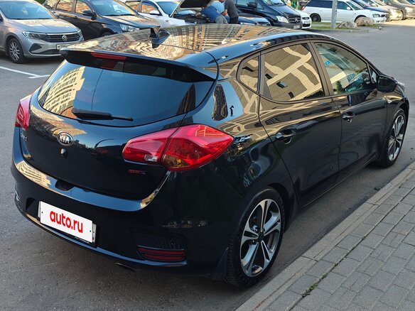 2017 Kia Ceed II Рестайлинг, чёрный, 1500000 рублей - вид 5