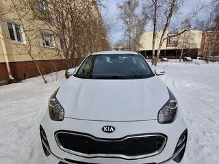 2021 Kia Sportage IV Рестайлинг, белый, 2800000 рублей, вид 1