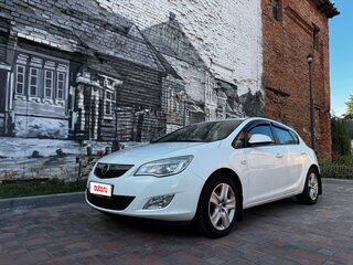 2010 Opel Astra J, белый, 550000 рублей, вид 1