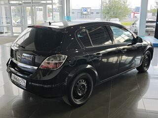 2011 Opel Astra H Рестайлинг, чёрный, 460000 рублей, вид 4
