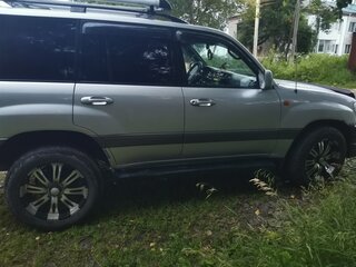 2006 Toyota Land Cruiser 100 Series Рестайлинг 2, серый, 3000000 рублей, вид 3