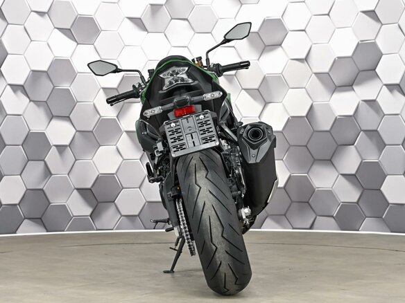 2025 Kawasaki Z H2, зелёный - вид 5