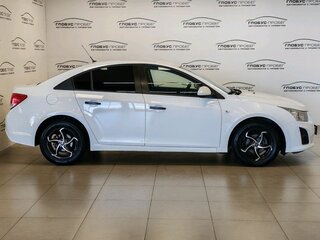 2013 Chevrolet Cruze I Рестайлинг, белый, 740000 рублей, вид 5